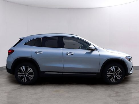 New 2026 Mercedes-Benz GLA 250 4MATIC image 6