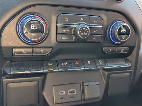 Used 2021 Chevrolet Silverado 1500 RST w/ Z71 Off-Road Package image 13