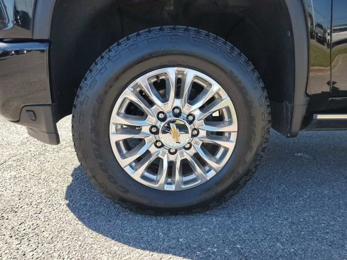 Certified 2023 Chevrolet Silverado 3500 High Country image 10