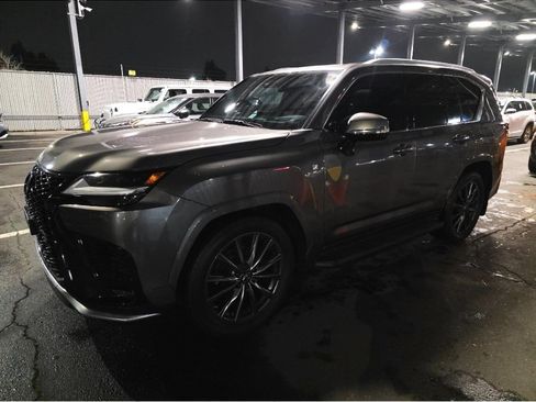 Used 2022 Lexus LX 600 F Sport image 3