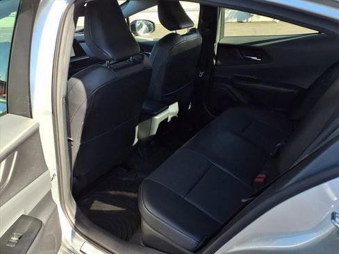 Certified 2023 Toyota Prius XLE image 19