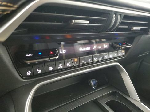 Certified 2026 MAZDA CX-90 3.3 Turbo S w/ Premium Plus AWD/4WD image 31
