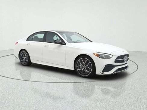 Used 2023 Mercedes-Benz C 300 Sedan image 3