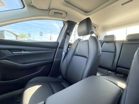 New 2026 MAZDA MAZDA3 2.5 S Preferred FWD FWD image 22