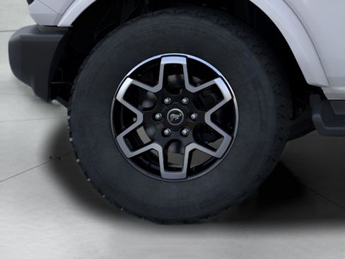 New 2026 Ford Bronco Outer Banks image 21