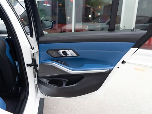 Used 2023 BMW M3 w/ M Carbon Exterior Package image 33