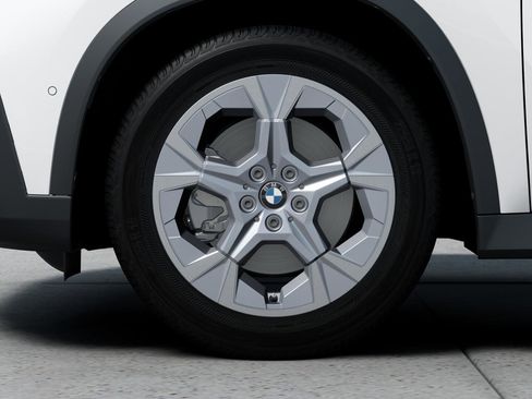 New 2026 BMW X1 xDrive28i image 7