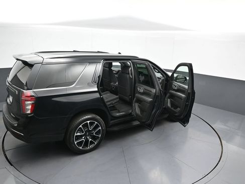 Used 2022 Chevrolet Tahoe RST w/ Luxury Package AWD/4WD image 48