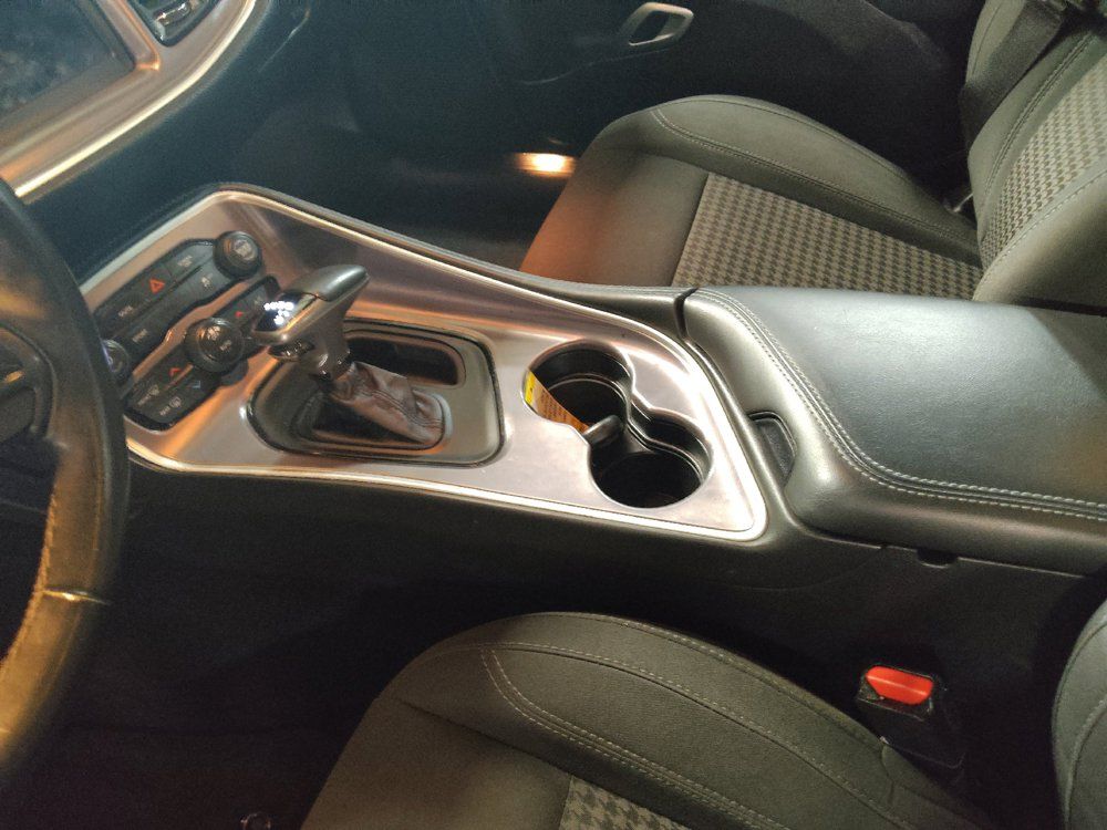 Used 2019 Dodge Challenger SXT RWD image 26