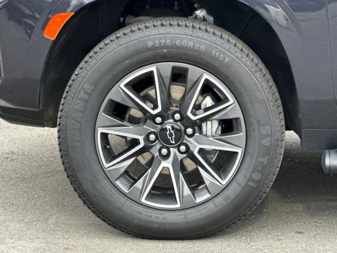 Used 2024 Chevrolet Tahoe Z71 image 11