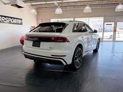 Used 2019 Audi Q8 Prestige w/ Luxury Package AWD/4WD image 8