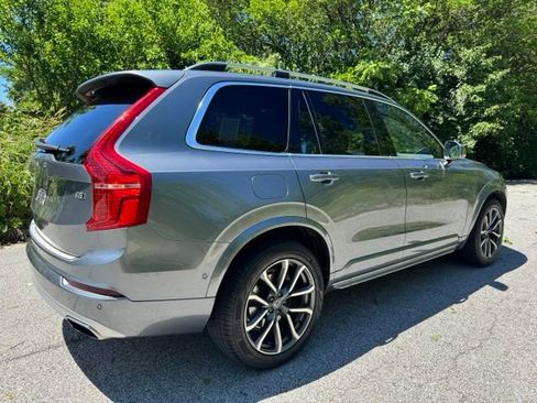 Used 2017 Volvo XC90 T6 Momentum w/ Vision Package AWD/4WD image 5