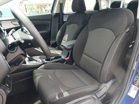 Used 2024 Kia Forte LXS FWD image 10