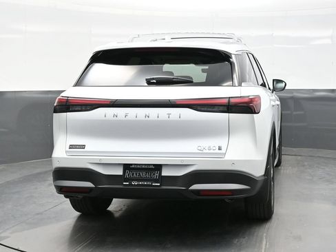 New 2026 INFINITI QX60 Luxe w/ Cargo Package AWD/4WD image 6