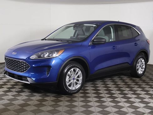 Used 2022 Ford Escape SE w/ Convenience Package AWD/4WD image 8