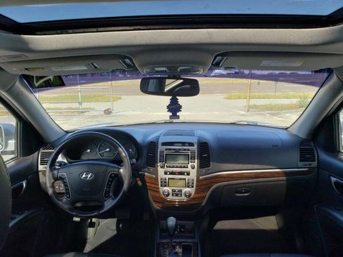 Used 2011 Hyundai Santa Fe Limited image 17