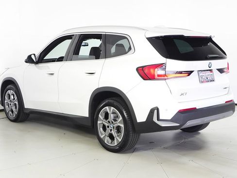 Used 2023 BMW X1 xDrive28i AWD/4WD image 9
