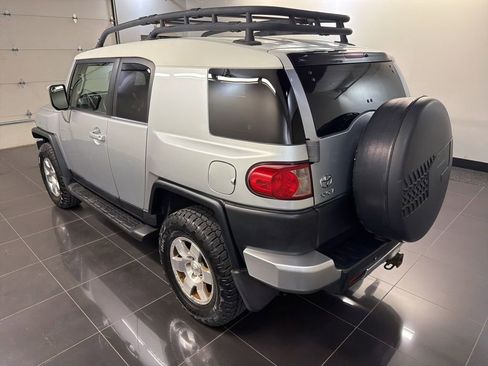 Used 2007 Toyota FJ Cruiser 4WD image 4