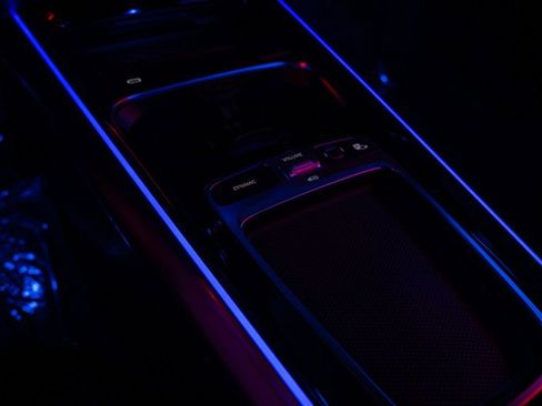 Certified 2025 Mercedes-Benz GLA 250 image 28