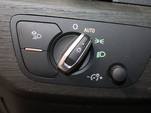 Used 2023 Audi A5 2.0T Premium image 18