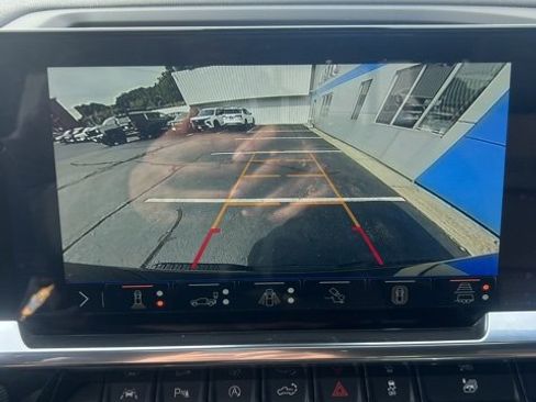 New 2025 Chevrolet Silverado 1500 High Country w/ High Country Premium Package image 38