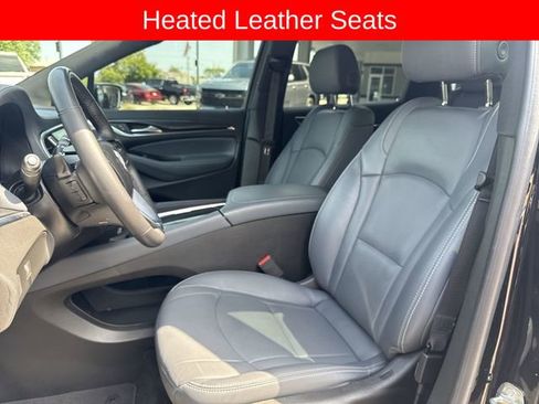 Used 2023 Buick Enclave Essence w/ Sport Touring Edition FWD image 18