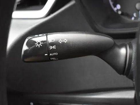 Used 2024 Toyota Corolla LE FWD image 24