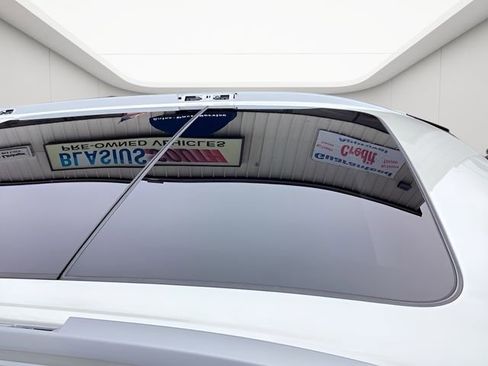 Used 2023 Nissan Rogue SV w/ SV Premium B Package image 13