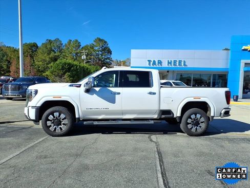 Used 2025 GMC Sierra 2500 Denali w/ Denali Reserve Package image 2