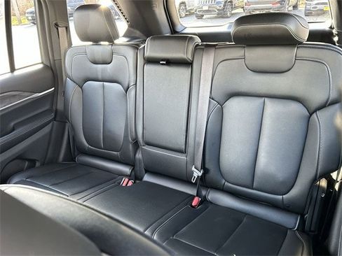 Certified 2024 Jeep Grand Cherokee Limited image 23