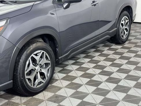 Certified 2024 Subaru Forester Premium AWD/4WD image 13