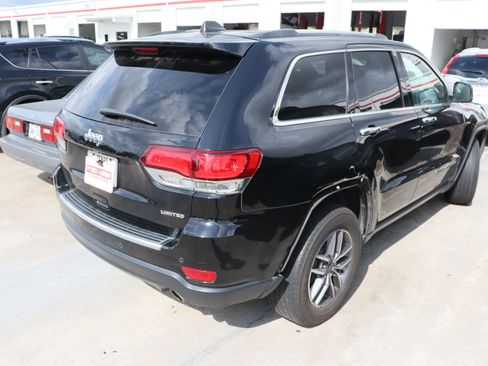 Used 2020 Jeep Grand Cherokee Limited image 10