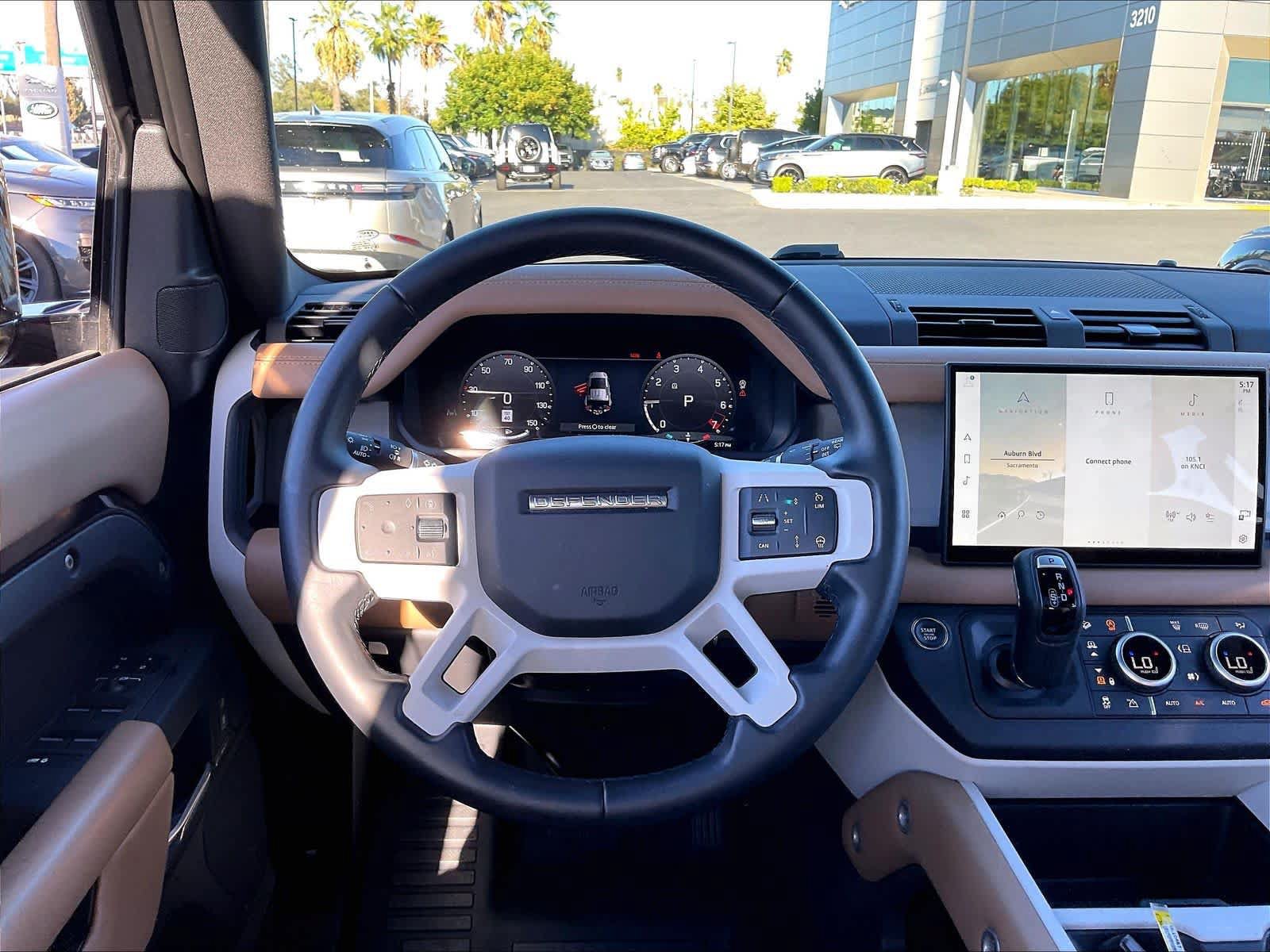 Used 2025 Land Rover Defender 110 S AWD/4WD image 8