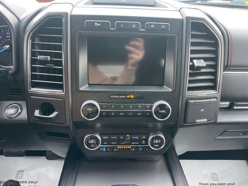 Used 2021 Ford Expedition Max Limited RWD image 13