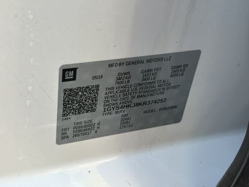 Used 2019 Cadillac Escalade ESV Luxury AWD/4WD image 35