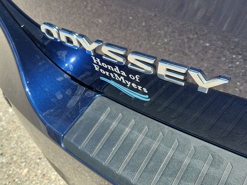 Used 2024 Honda Odyssey Touring image 10