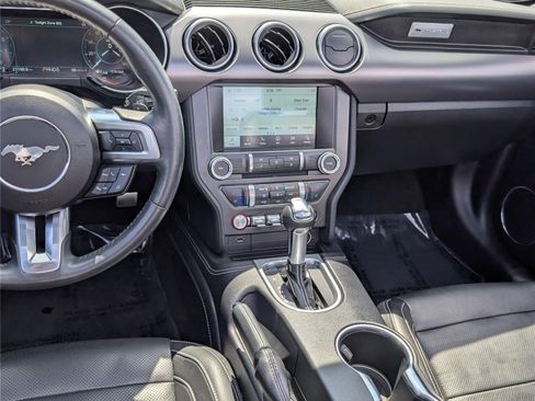 Used 2018 Ford Mustang GT Premium w/ Equipment Group 401A RWD image 18