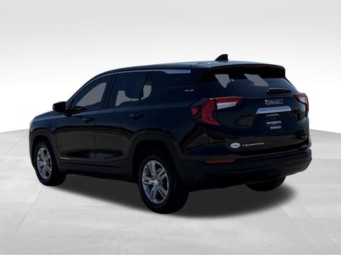 Used 2024 GMC Terrain SLE FWD image 23