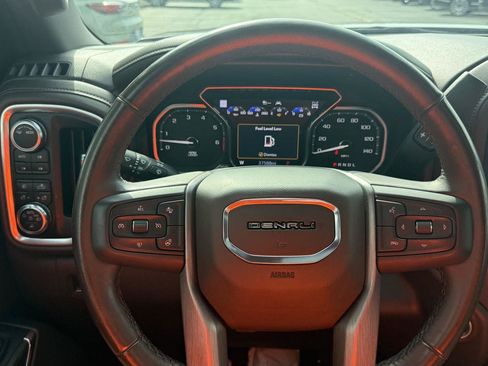 Used 2021 GMC Sierra 1500 Denali w/ Denali Premium Package AWD/4WD image 39