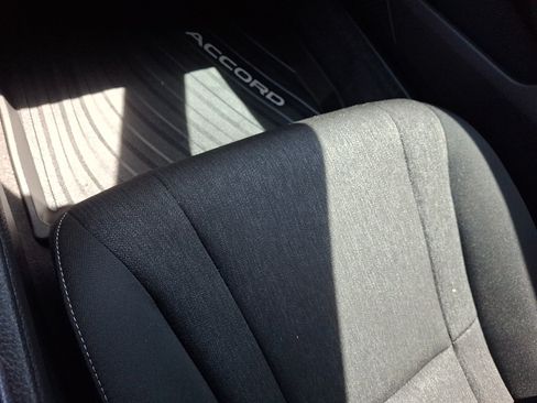 Certified 2023 Honda Accord EX image 26