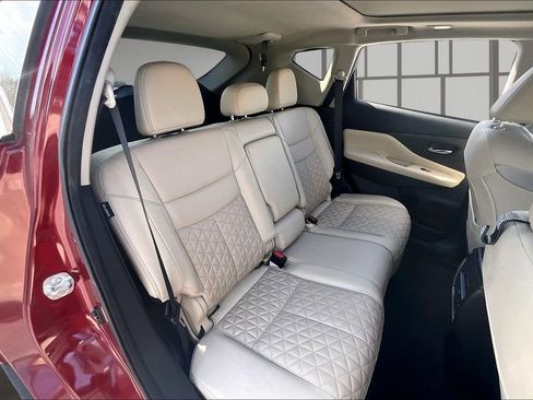 Used 2021 Nissan Murano Platinum w/ Cargo Package image 24