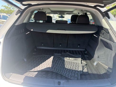 Used 2018 Audi Q5 2.0T Premium Plus w/ Premium Plus Package AWD/4WD image 17