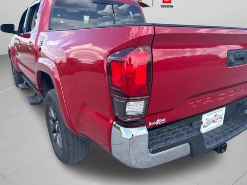 Used 2021 Toyota Tacoma SR5 RWD image 9