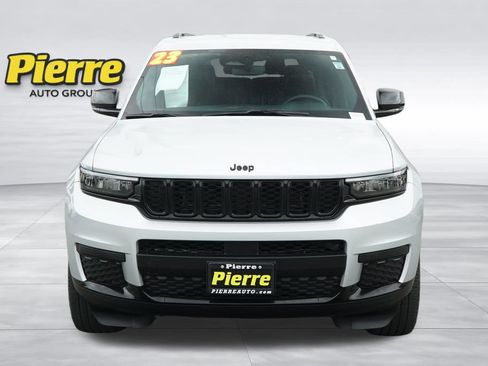 Used 2023 Jeep Grand Cherokee L Laredo AWD/4WD image 5