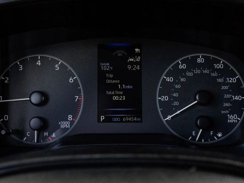 Used 2023 Toyota Corolla LE FWD image 26