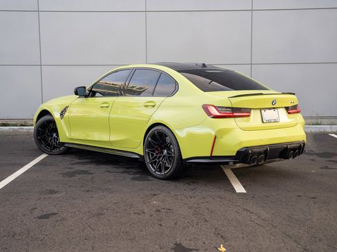 Used 2025 BMW M3 w/ Executive Package image 3