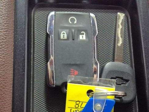 Used 2015 Chevrolet Silverado 1500 High Country w/ High Country Premium Package image 25