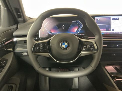 New 2026 BMW 530i w/ Premium Package RWD image 17