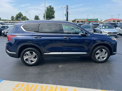 Used 2022 Hyundai Santa Fe SEL w/ Convenience + Premium Package AWD/4WD image 6
