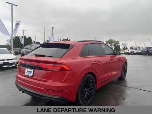 Used 2024 Audi SQ8 Prestige AWD/4WD image 5
